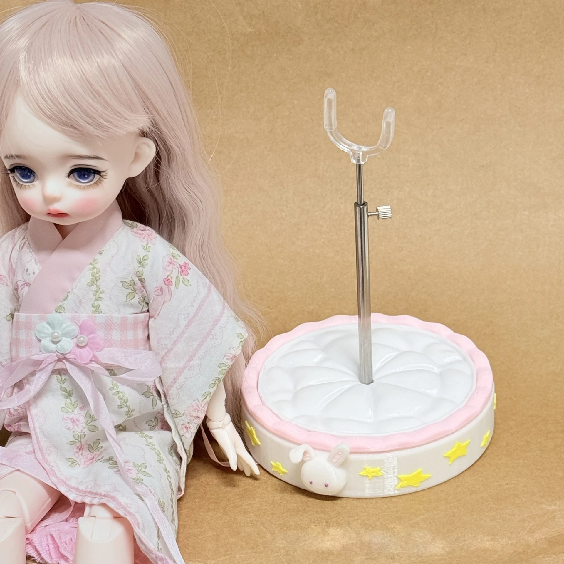 BJD Doll Display Stand 3D-Printed Bunny Cake Base Holder 1/6 Doll Display Rack Retractable Crotch Support Frame Model Accessorie