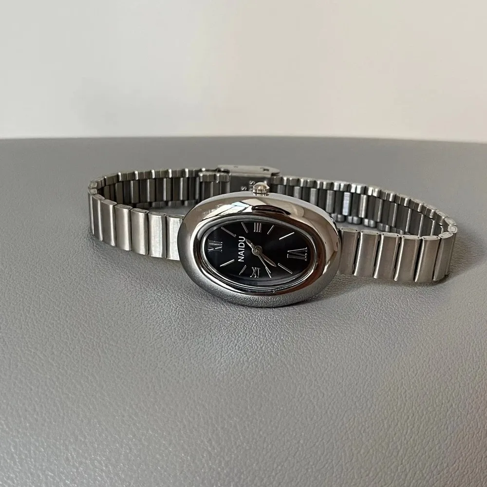 Oval Ladies Watches with Stainless Steel Strap Beautiful Quartz Women Wristwatches Minimalist Strap Watch for Girl Student