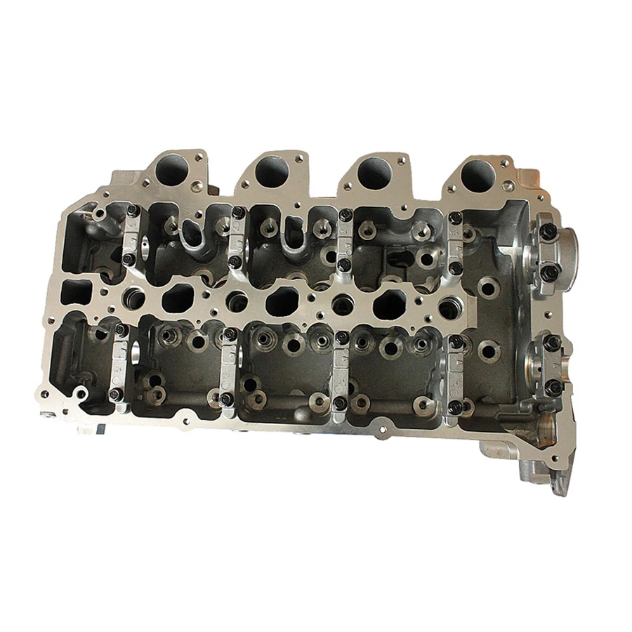 Auto engine parts for Mitsubishis Challenger 4D56U engine cylinder head