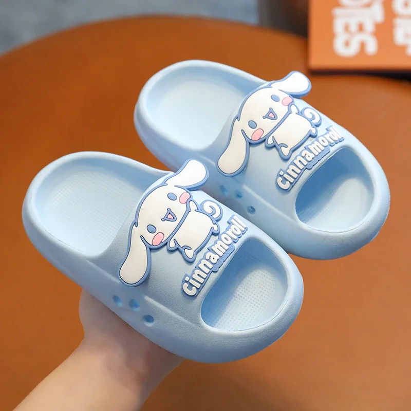 Lovely Sanrioed Children Slippers Anime Hello Kitty Cinnamoroll Platform Non-Slip Home Comfortable Kawaii Outdoor Beach Sandals