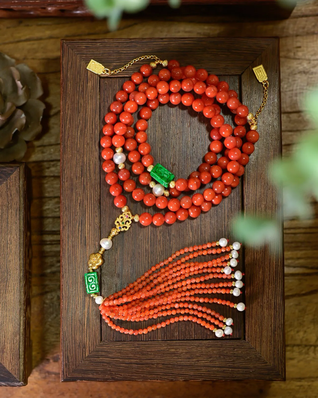

Ожерелье/браслет из натурального красного агата, нить из бисера Будды 108 с ярким зеленым жадеитом ААА, длинная цепочка Мала из драгоценных камней