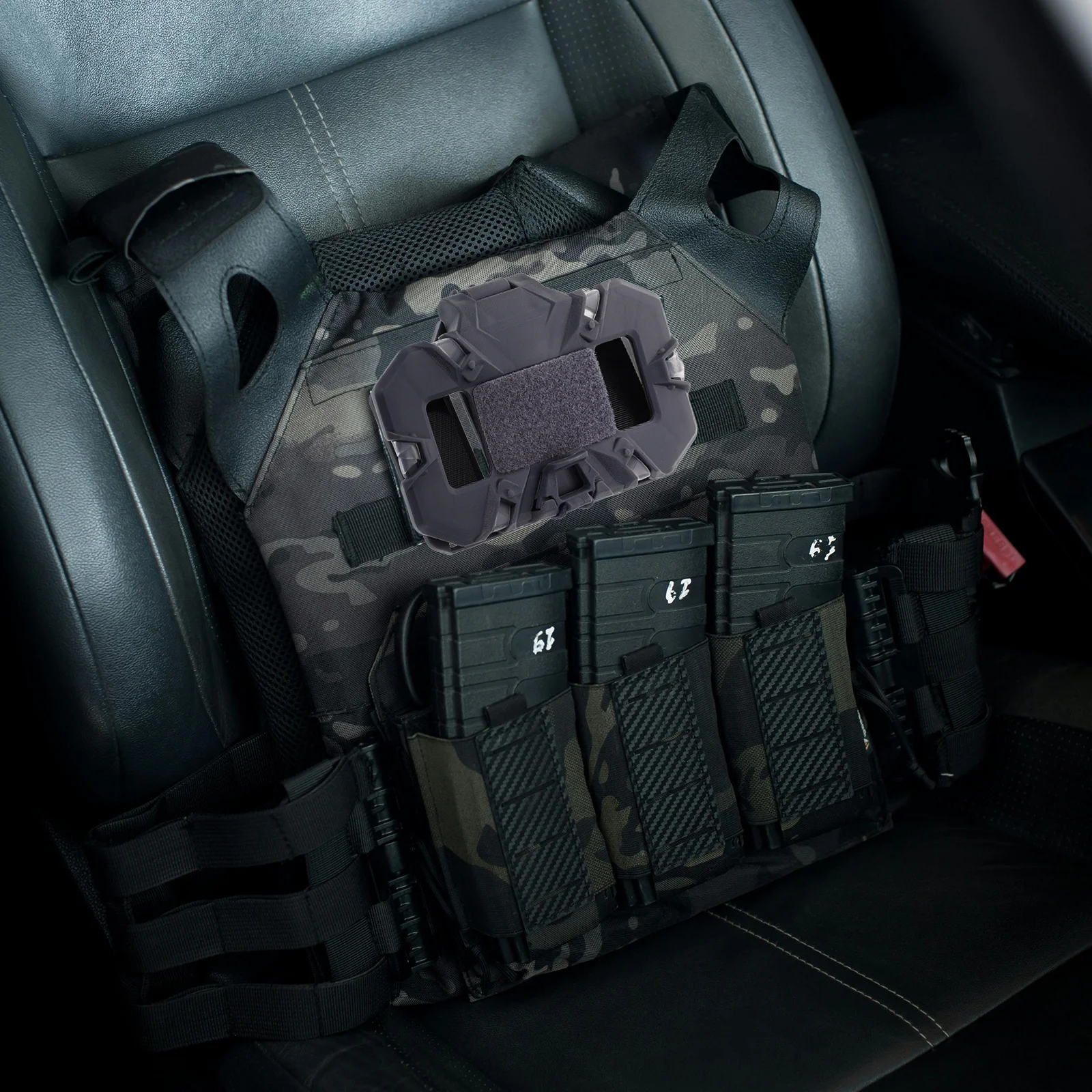 

Foldable Navigation Board Chest-Mounted Phone Carrier For Vest Lightweight Adjustable Universal Compatible Outdoor Hiking