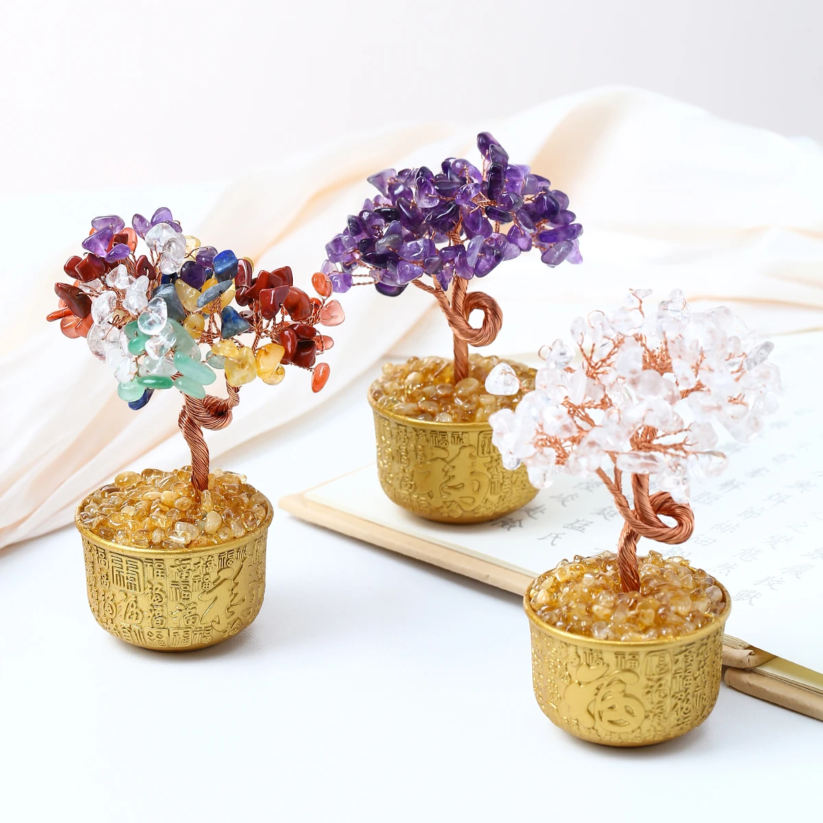 

1 шт., натуральный аметист, шикарный камень, маленькое дерево, медная проволока, обернутая счастливым богатством, деревья фэн-шуй, рейки, исцеление, настольные украшения