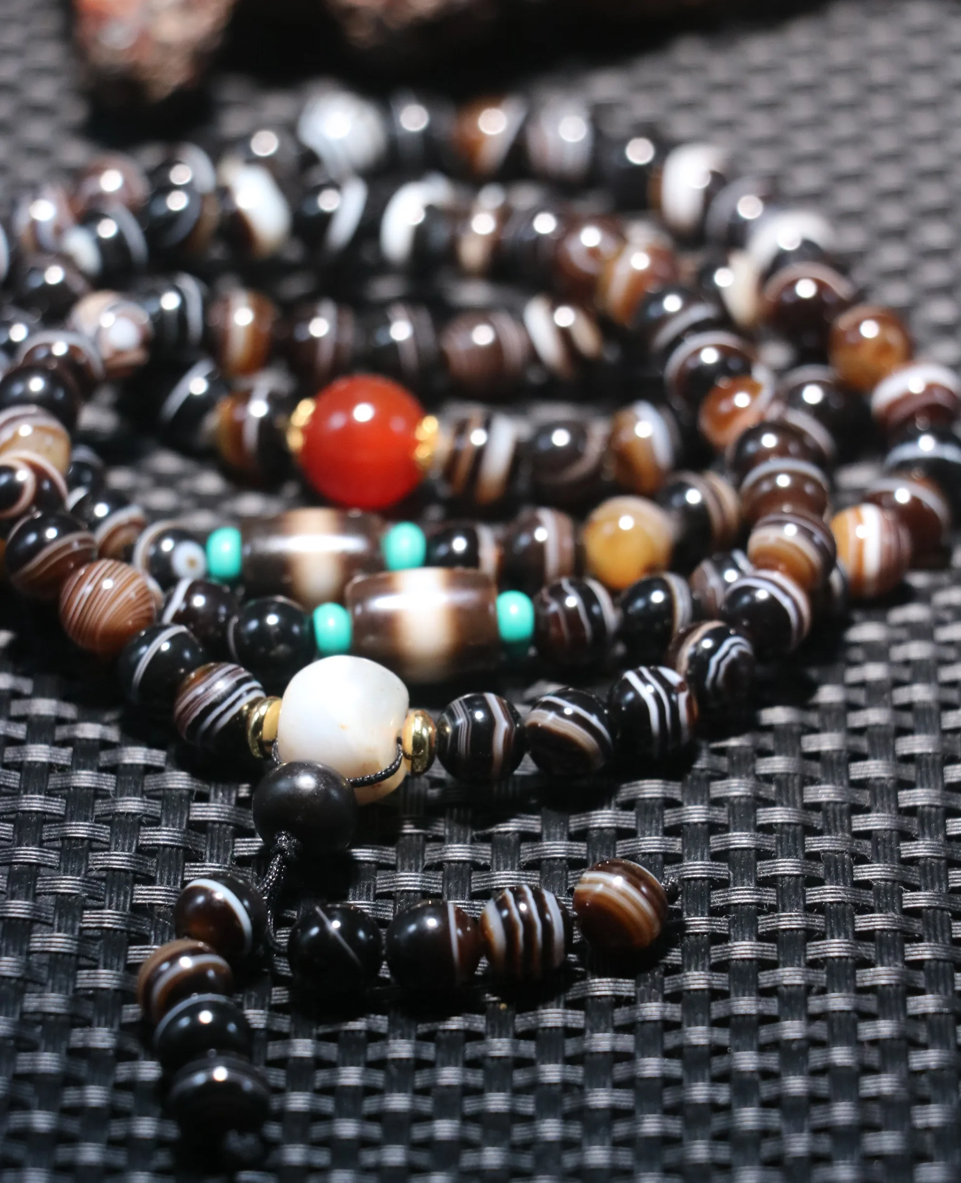 Treasure Energy Tibetan Natural Silkworm Line Agate dZi Bead  108 Beads Lama Necklace Lkbrother