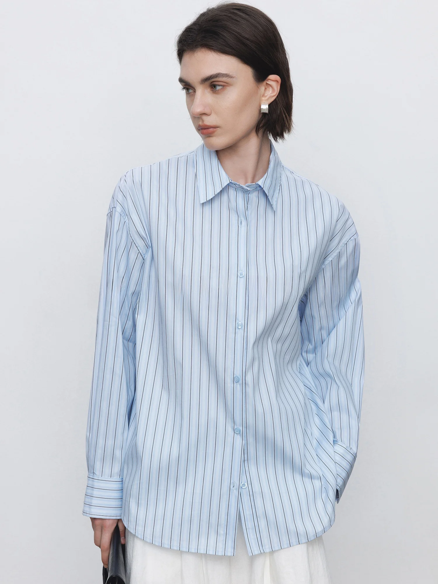 

Элегантная женская рубашка с длинным рукавом в вертикальную полоску: стиль для утонченных женщин, идеально для офиса, новинка весенней коллекции