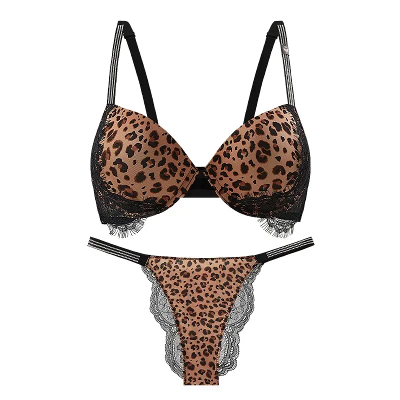 Leopard Print Sexy Bra and Thong Sets Women Comfy Seamless Brassiere Rhinestone Lace Bralette Gathering Chest Push Up Underwear