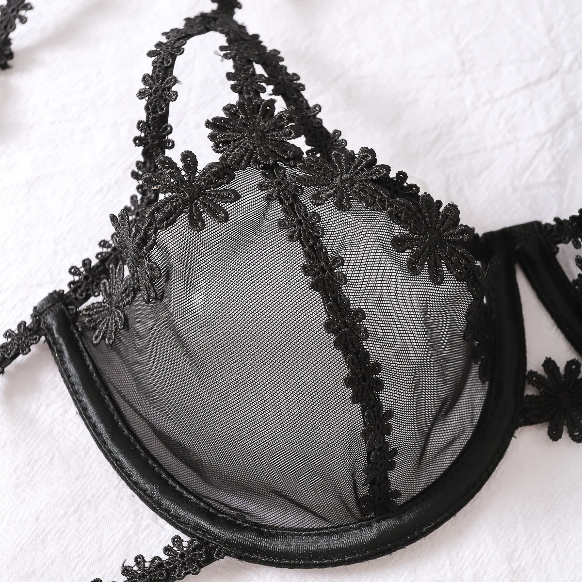 ‌ Mesh lingerieset 3-delig puur uitgesneden kanten ondergoed voor dames