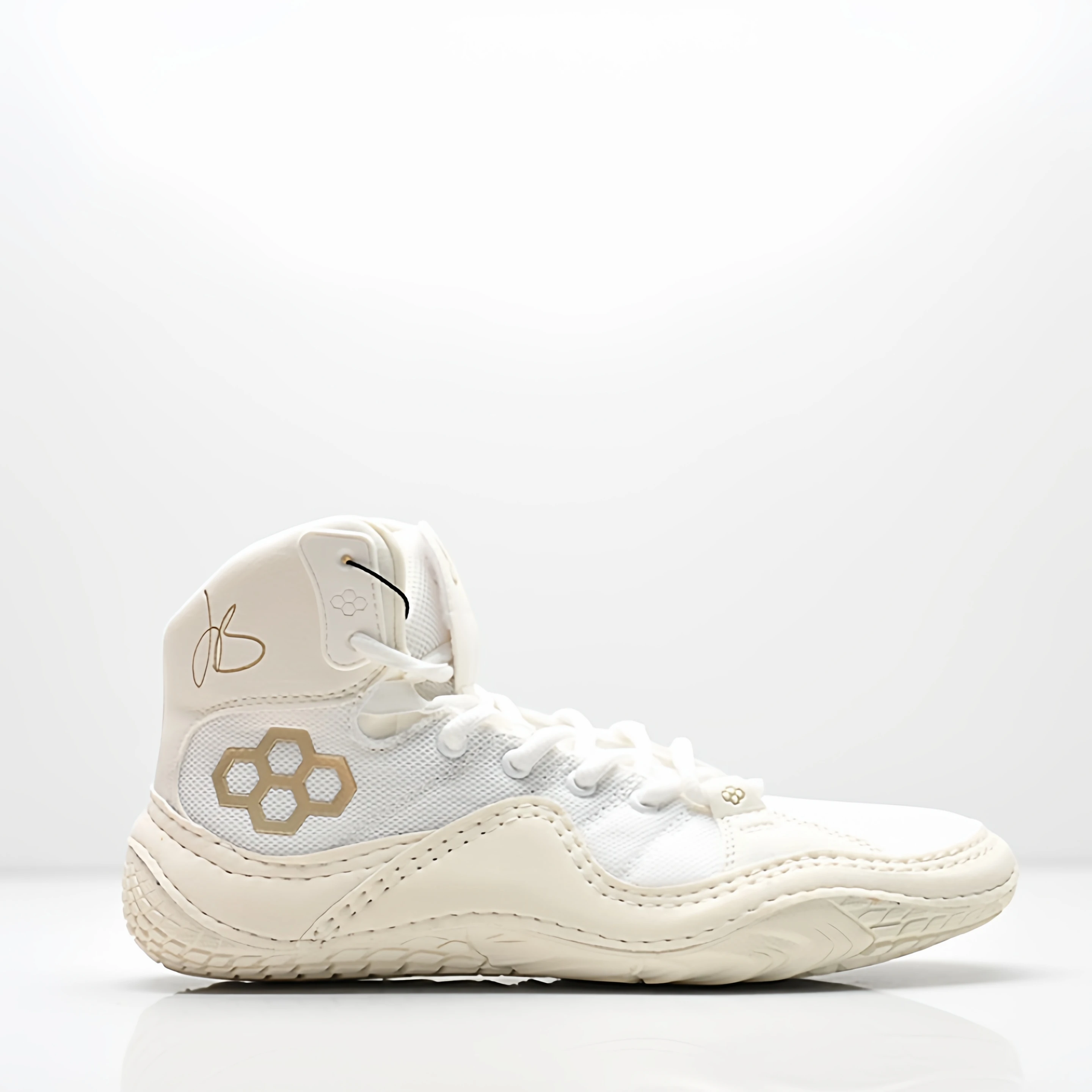 New 2025 Winter Anti-Slip Durable Wrestling Shoes High-Quality Wrestling Sneakers Casual Athletic Shoes Very Good