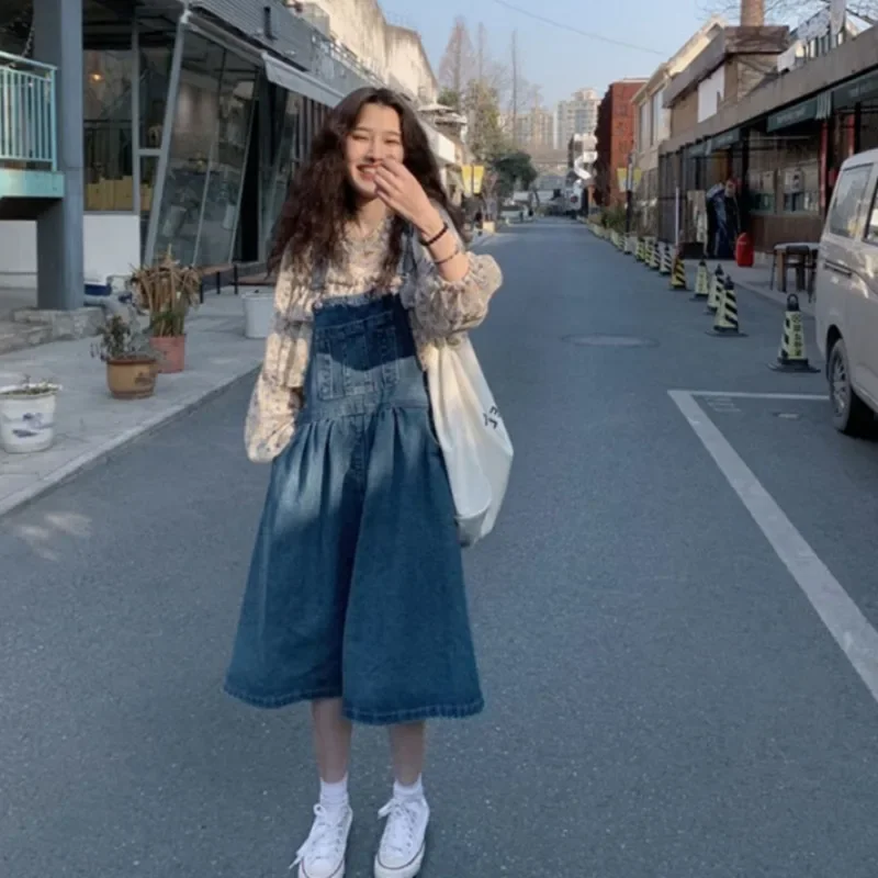 طقم نسائي 2025 فساتين جديدة فضفاضة بأشرطة من قماش الدنيم فستان نسائي + قطع علوية أطقم فساتين عالية الخصر للسيدات