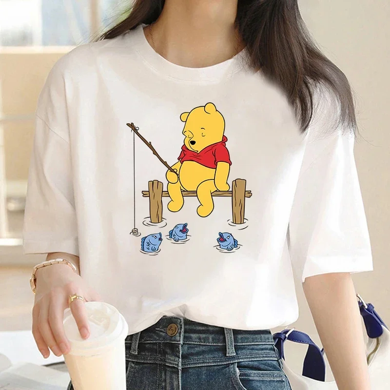 تي شيرت أبيض من Winnie ذا بو للنساء ، قمم Ulzzang من هاراجاكو ، أكمام قصيرة ، صيد أسماك كرتونية ، طباعة جرافيك ، أزياء كاواي
