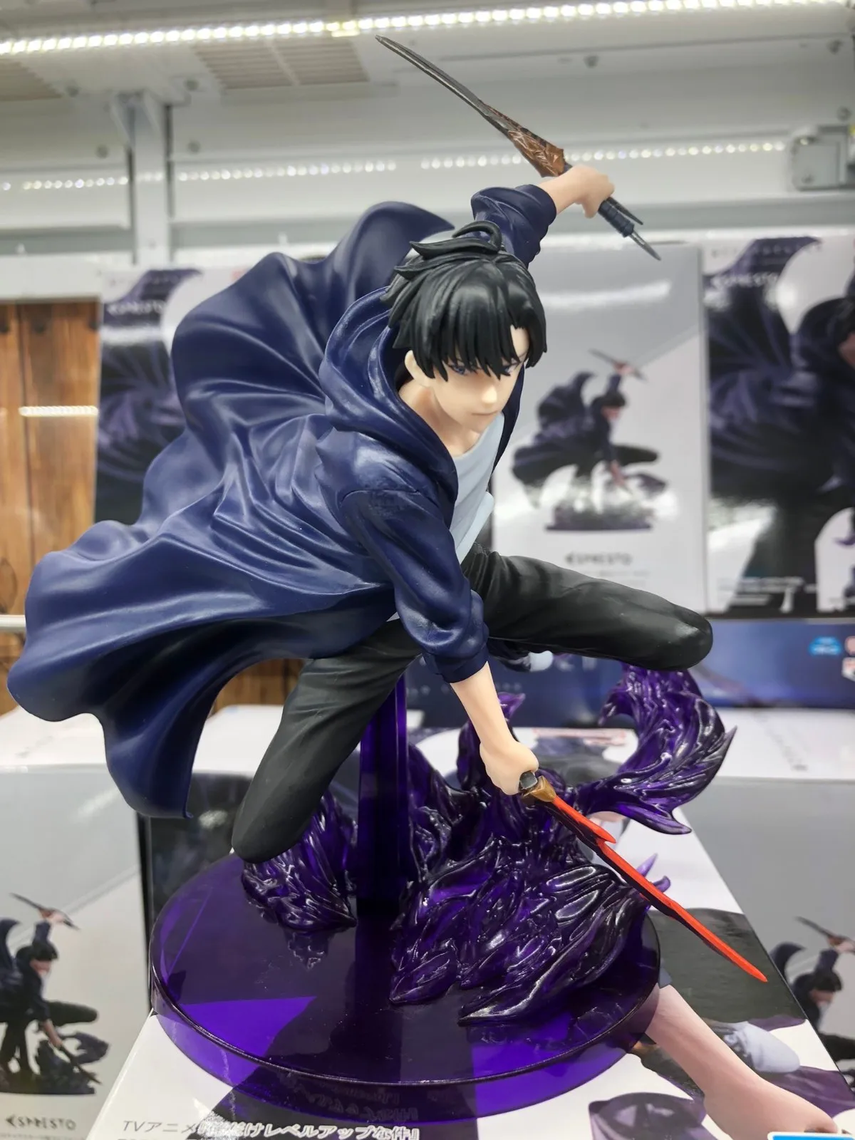 13CM Anime solista livellamento Figura Sung Jin Woo Edizione animata ESPRESTO Eccitare Motions-1 Modello di scena di battaglia Bambola giocattolo Regalo in PVC