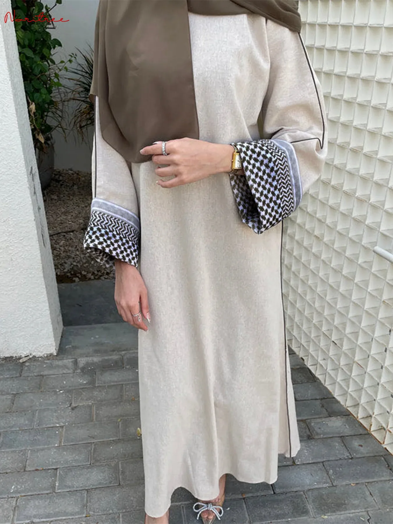 Fashion Flowers Printed Muslim Dress With Belt Robe Abaya Female Full Length Muslim Outerwear Worship Service Abaya wy1986