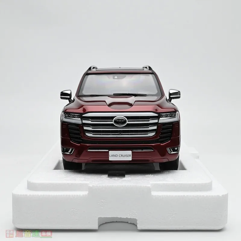 Diecast LCD 1:18 Scale Toyota Land Cruiser LC300 ZX Alloy Car Model