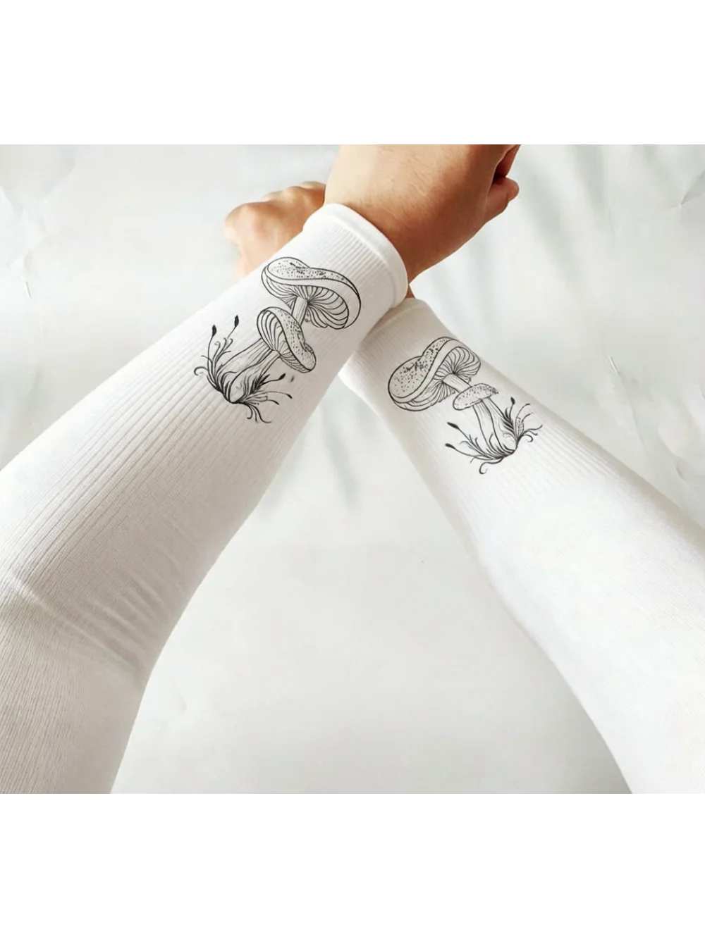2026 new summer cute mushroom pattern arm sleeves, unisex cool sleeves for outdoor sports, gardening, cycling, trendy gifts ins
