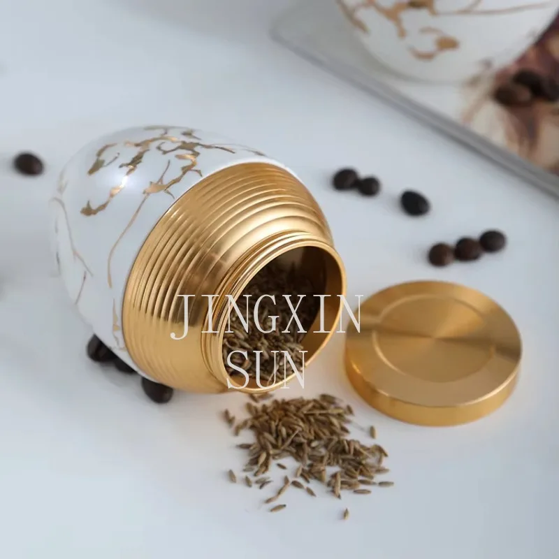 

Золотая роскошная фарфоровая круглая банка с орехами, чаем, кофе, сахаром, соль, контейнер, керамические кухонные канистры, наборы канистр для хранения