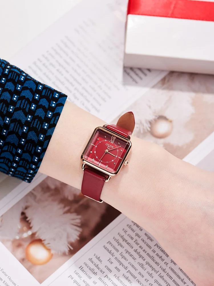 ساعة نسائية، بسيطة وأنيقة، طراز ريترو مربع جديد 2026، حزام جلدي صغير ورائع، اختيار راقي. #2