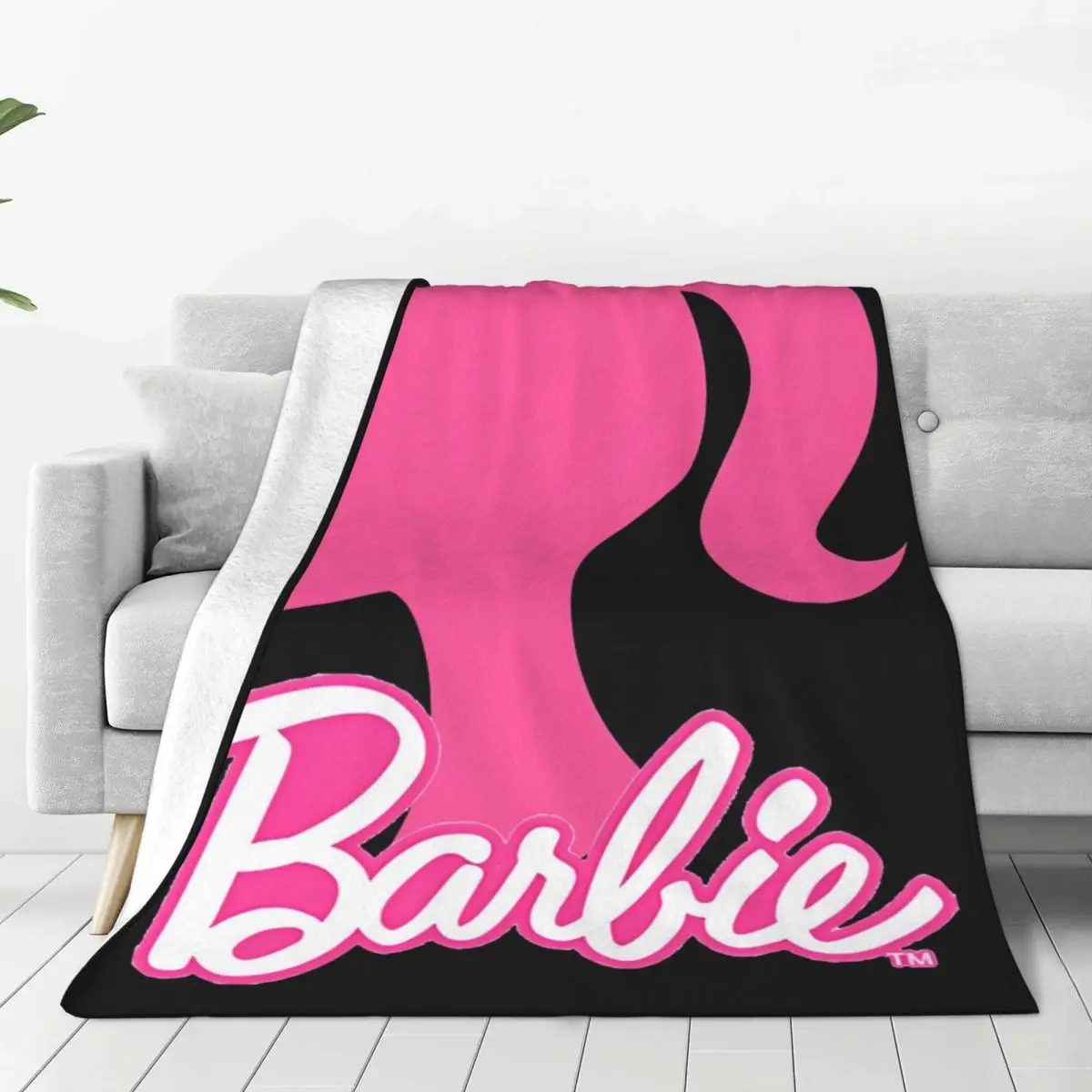 

Miniso Kawaii Barbie Blanket Pink Logo Soft Warm Print Plush Throw Blanket For Bedroom Picnic Flannel Bedspread Bed Cover