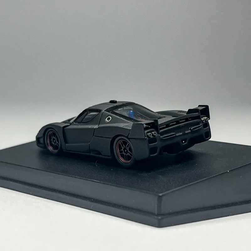 متوفر: 1:87 FXX نماذج سيارات من الراتنج المحاكاة المصبوبة، ألعاب للأولاد، هدايا للأطفال، زخارف قابلة للجمع للبالغين.