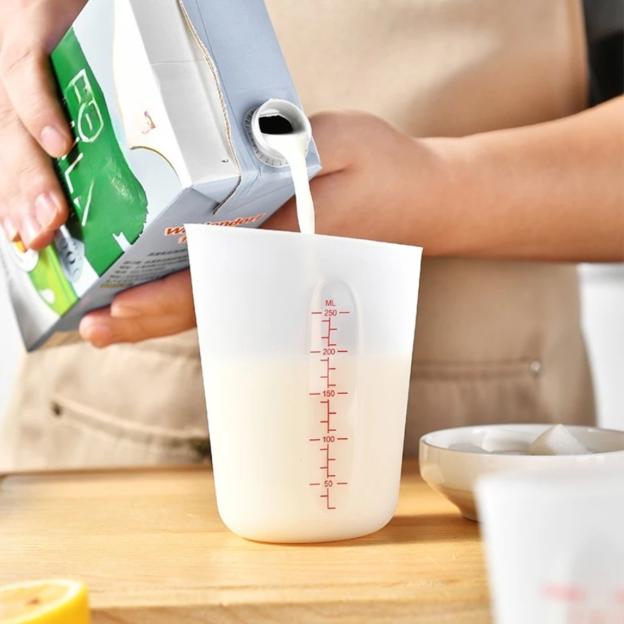 3pcs silicone measuring cup set Visible double-scale soft milk cup high temperature baking measuring cup set