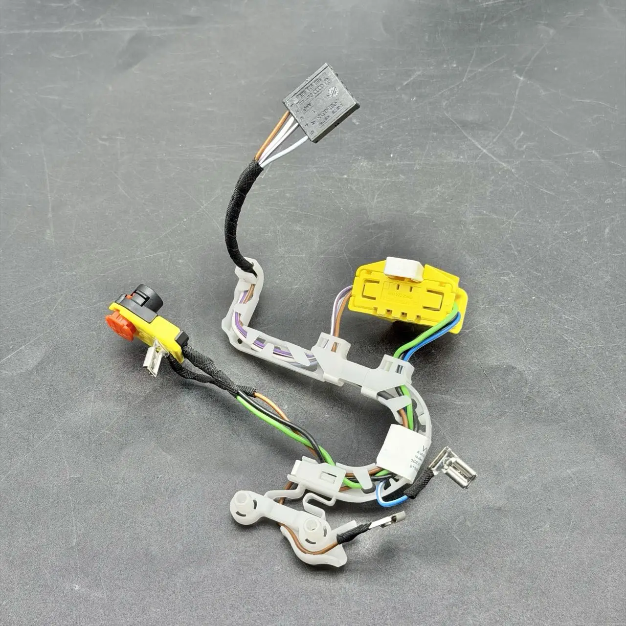 1pc for GOLF 7 Lamando Golf Sportsvan Modified multifunctional steering wheel button harness automotive parts