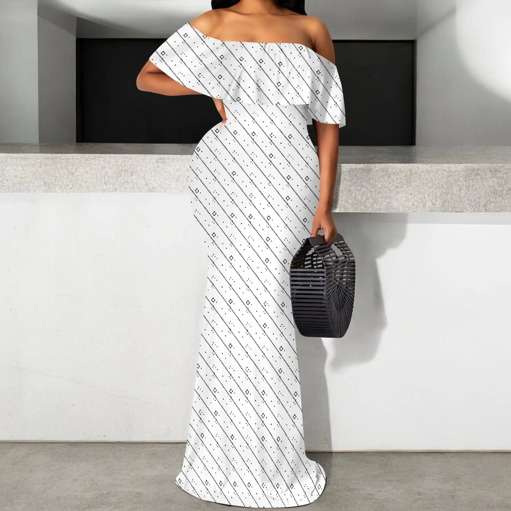 

Minimalist Stripe Print Off Shoulder Maxi Dress Elegant White Summer Gown for Women