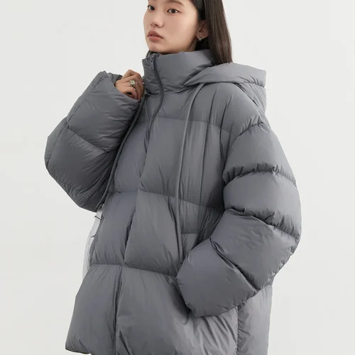 أسفل المعاطف