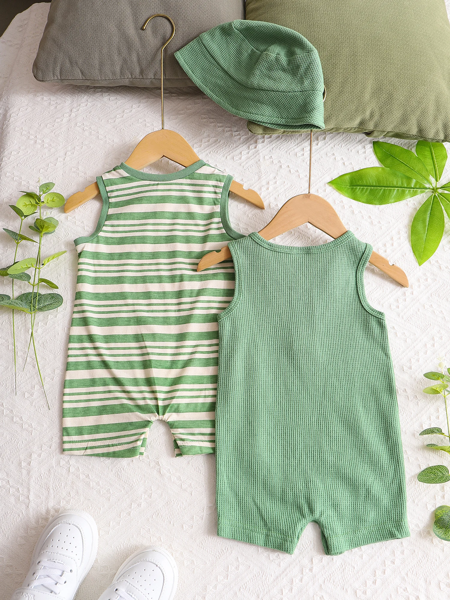 男の子の赤ちゃん服男の子の赤ちゃん服-帽子3ピース夏半袖ジャンプスーツ新生児服綿生地0-18ヶ月