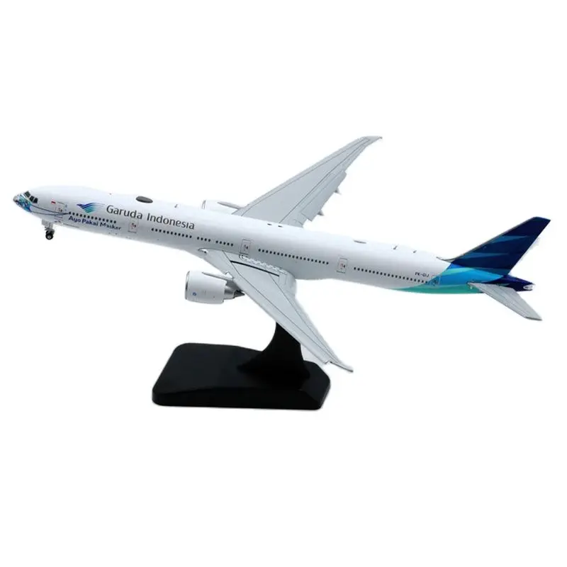 

Garuda Air B777-300ER Civil Aviation Airliner Alloy & Plastic Model 1:400 Scale Diecast Toy Gift Collection Simulation Display