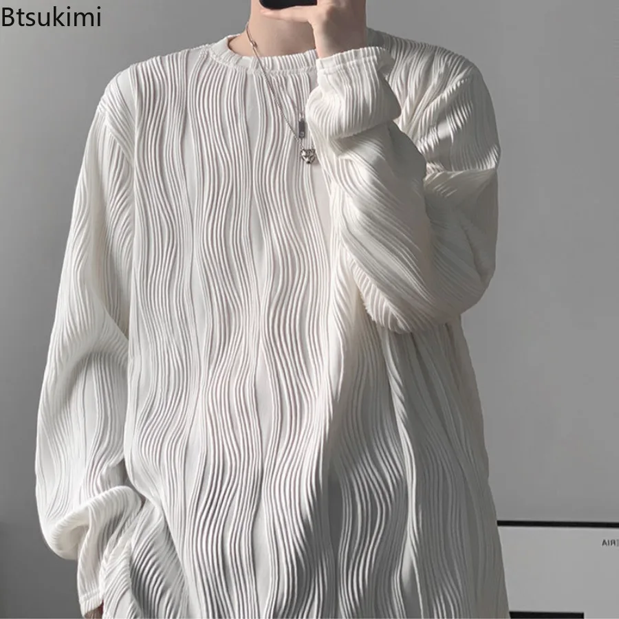2026 Men's Fashion Fold Solid O-neck T-shirts Spring Autumn Long Sleeve Loose Casual Tops Korean Style Hip Hop Street Tees Male