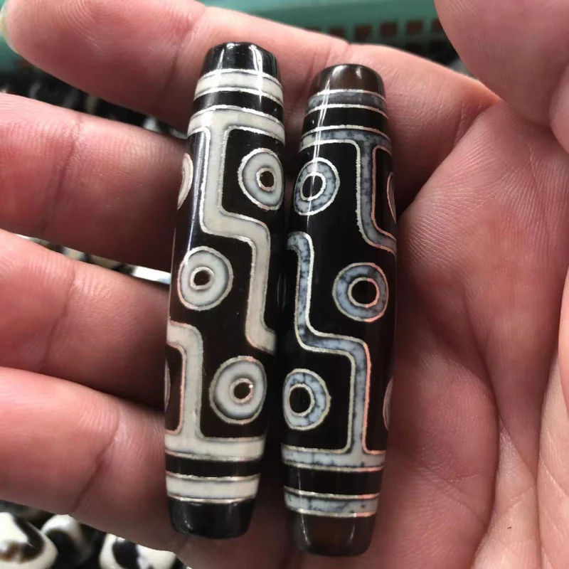 

Wholesale Old Agate Dzi Bead Inlaid Silver Silk Dzi Pendant Agate BeadsDIYOrnament