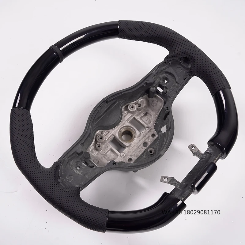 مناسبة لـ - عجلة قيادة كربونية فاخرة مسطحة القاع من الفئة S لـ W221/W222، جريئة وأنيقة. #1