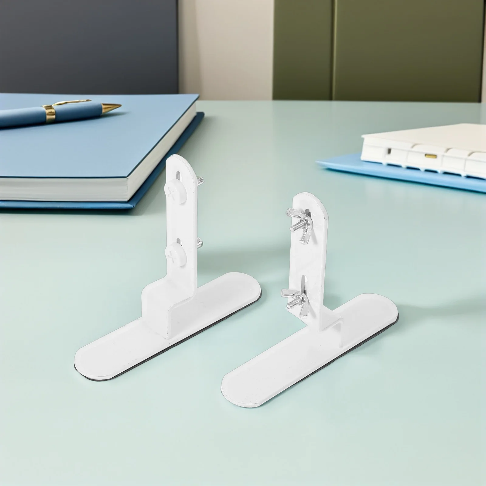 

2Pcs Metal Pegboard Support Bracket Tabletop Display Rack Adjustable Angle Design for Home Office Organization White