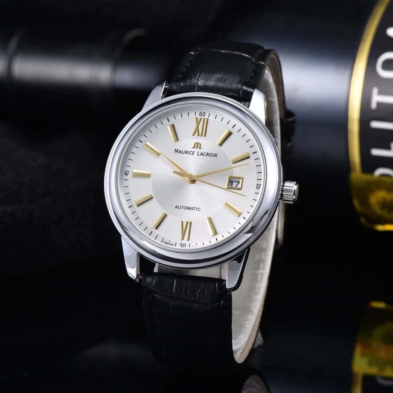 Business Minimalist Round Quartz Watch for Men - 40mm Popular Business Style Belt Watch