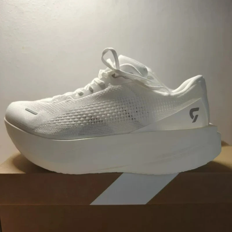 DYNAFISH Training Shoes For Men Women Thick Soled Soft Walking Jogging Shoes Unisex Luxury Brand Gym Marathon running shoes