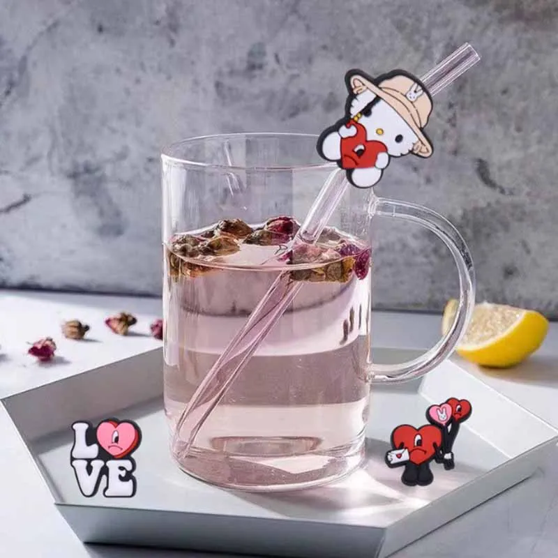 MINISO Hello Kitty silicone straw topper Cat straw topper for tumble straw topper cap cover for stanley cup Party gift