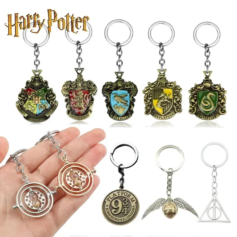 Magic Academy Badge Snitch Keychain Harries Anime Academy Metal Retro Pendant Cartoon Potters Peripheral Cos Accessories Gift