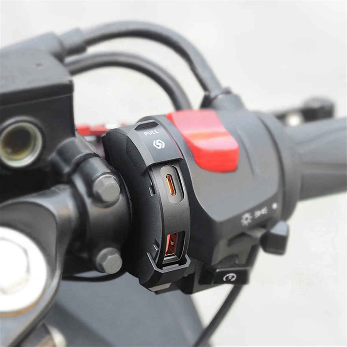 QC3.0 Motosiklet USB şarj aleti 30 W USB Hızlı Şarj Cihazı Su Geçirmez Gidon Montaj Braketi Şarj Cihazı Bisiklet Dijital Kamera için