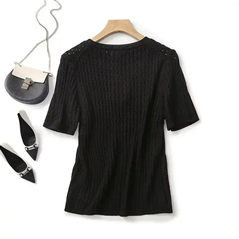 Women's Autumn 2023 New Fashion Casual Loose Hollow Knit Sweater Retro Exquisite O-neck Short-sleeved Pullover Top.