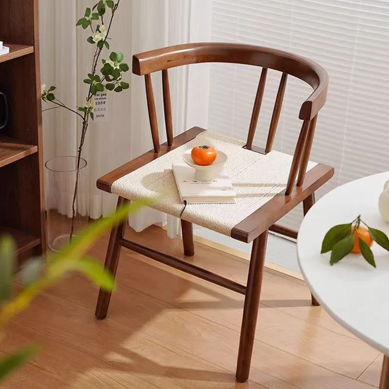 

MOMO Retro Chinese Style Solid Wood Woven Rope Dining Chair Simple Homestay Backrest Grass Circle Chair for Home Decor
