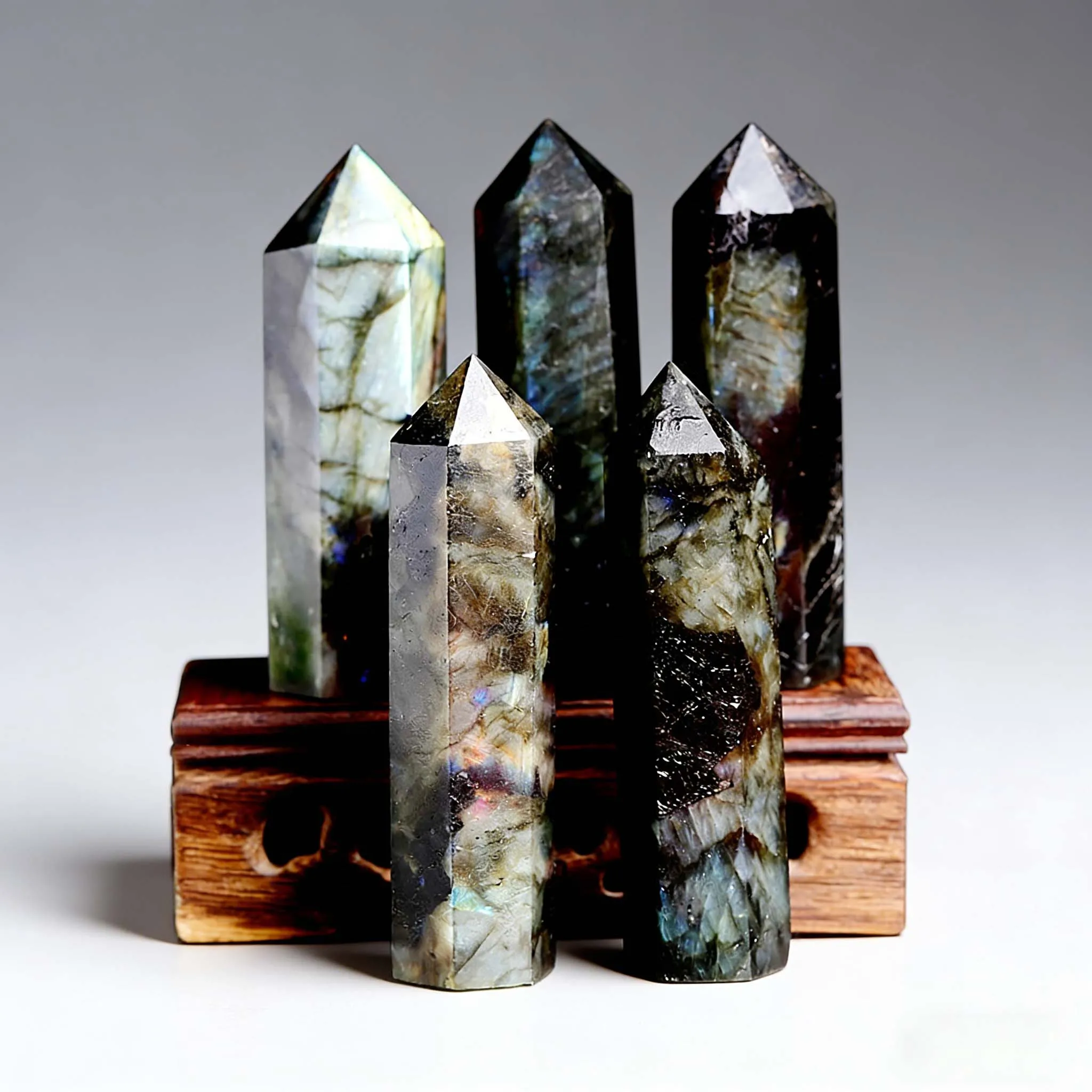 

Raw Labradorite Column Cyan Mist Iris Unique Ice-Crack High-End Collectible