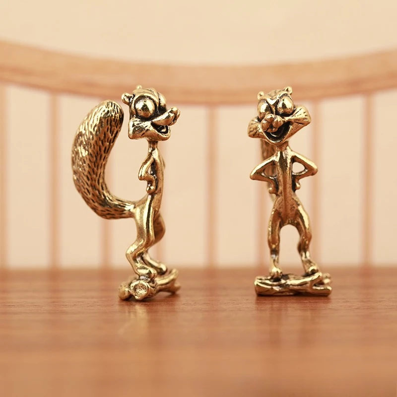 Brass Figure Home Decor Squirrel Bouncing Copper Carving Crafts Decorative Ornament