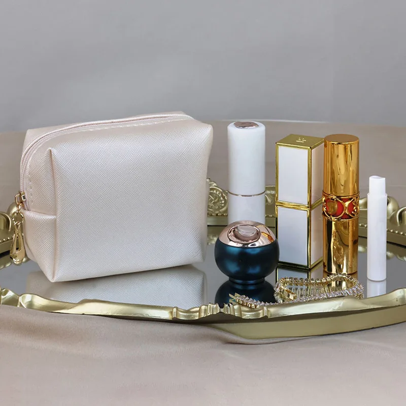 

Women Square Large Capacity Portable Cosmetic Bag Mini Beautiful Jewelry Lipstick Fashion Storage Bag for Travel Outdoor Cases