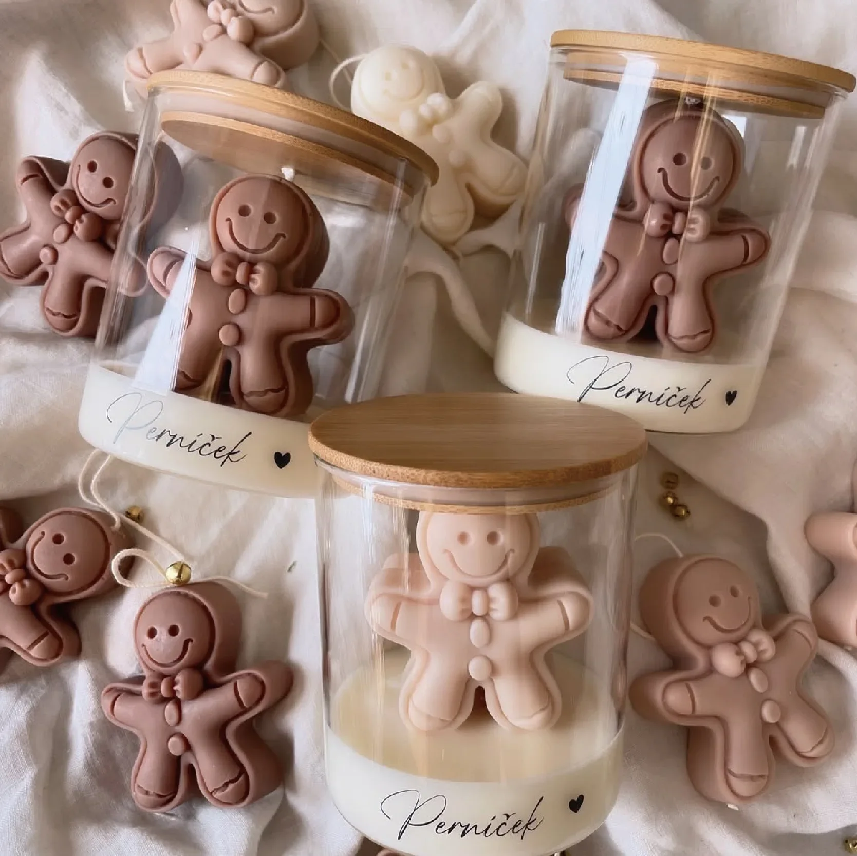 1pcs Gingerbread Man Aromatherapy Candles Christmas Holiday Party Decorations Home Ambiance Decoration Soy Candle Jar