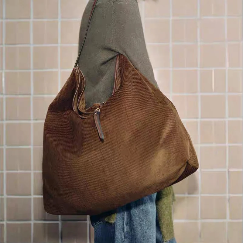 

Vintage Large Capacity Corduroy Tote Bag Designer Women Shoulder Bags Big Shopper Purses Trend Crossbody Bag 2026