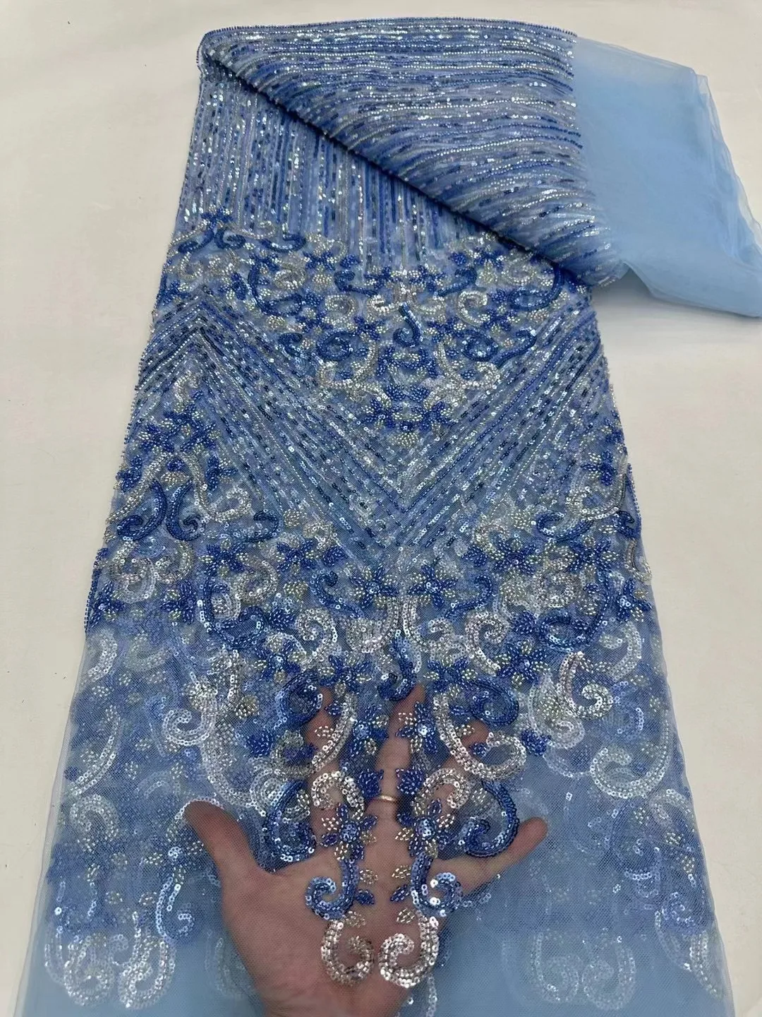 

New Arrival Embroidery Heavy Made African Blue Beaded Lace Fabric 2024 Nigerian Fashion Wedding French Tulle Lace Sequins 5Yard