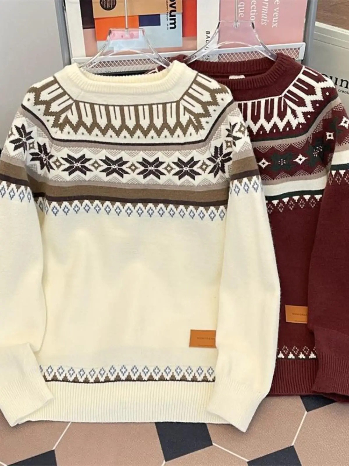 

Модный мужской вязаный свитер с круглым вырезом, длинный рукав, повседневный стиль, национальный узор, базовая модель, зимняя мода, повседневная одежда