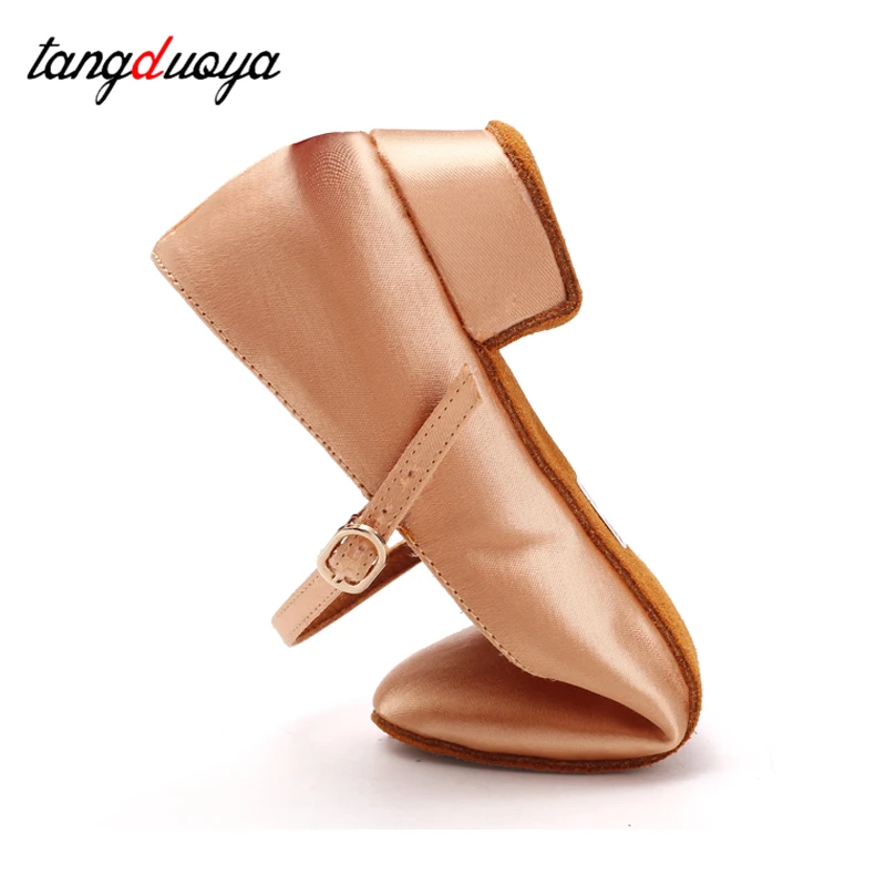 Salsa dancing shoes woman low heels 3cm Silk soft sole Girl modern dance shoes women practice closed toe children Dancing shoes