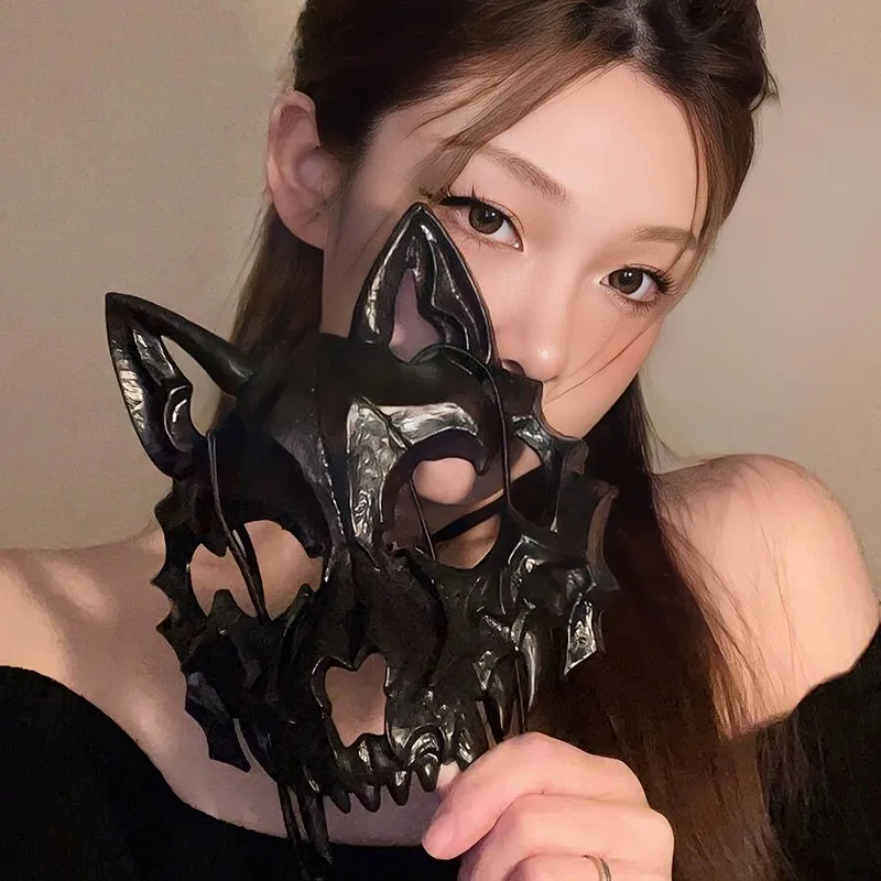 Halloween Skull Party Mask Anime Dragon God Skeleton Half Face Masks Bone Skull Animals Mask Cosplay Dance Prom Costume Props