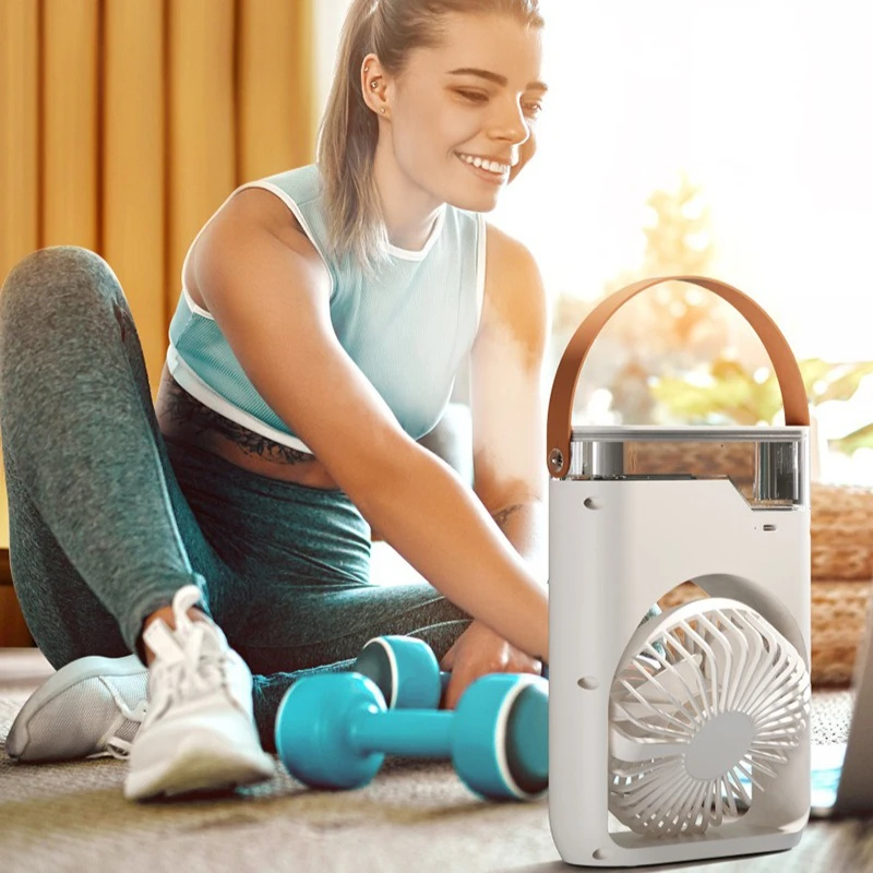 Chłodnica powietrza z olejkami eterycznymi na kemping Przenośny wentylator zamgławiający na zewnątrz z wymiennymi podkładkami zapachowymi, kompaktowy system chłodzenia pulpitu