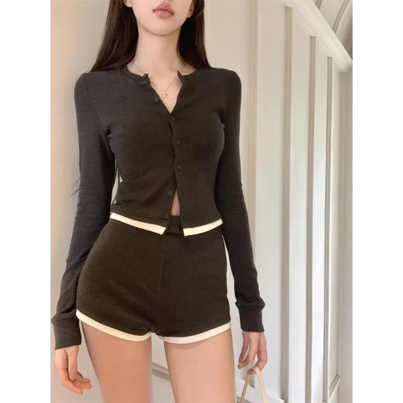 Vintage Korean Retro High Street Color Contrast  Knit Cardigan + Shorts Casual Suit Two-pieces Sets Y2k Suit